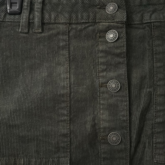 Green corduroy skirt - Picture 2 of 2